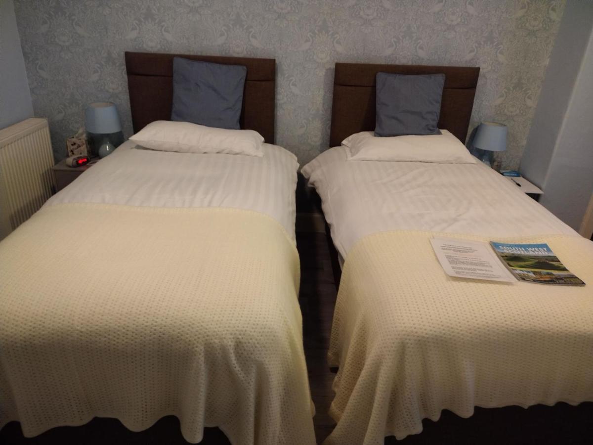 29 Well Street B&B Moffat Esterno foto